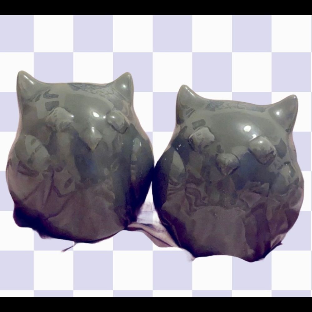 Decor grey owls